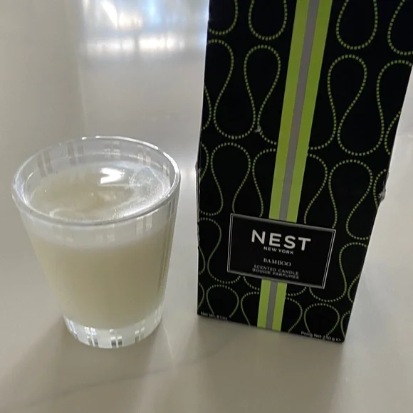 NEST Fragrances Bamboo Scented Candle - Black and Green - Picture 6 of 11